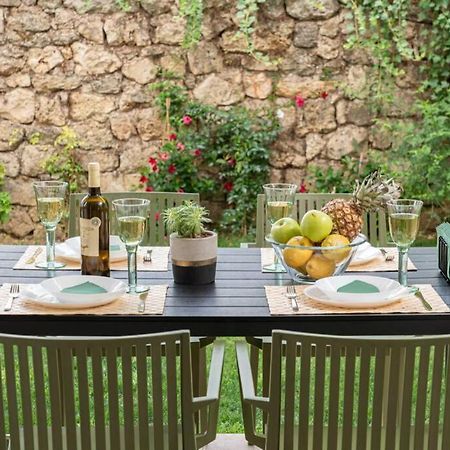 Central & Elegant Suite With Private Garden Argostoli  Eksteriør billede